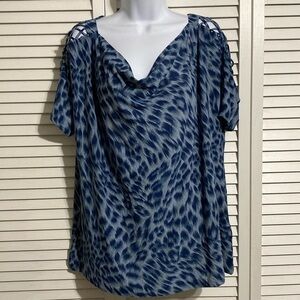 Attitudes by Renee Global Illusions Printed Tunic!